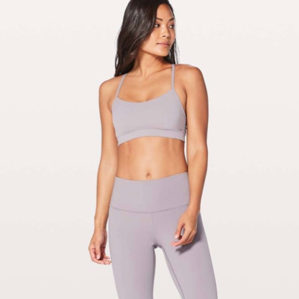 lululemon Flow Y Racerback Bra - Size 6 - Dusty Dawn